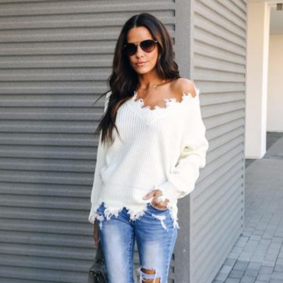 Vici | Sweaters | Venus Distressed Knit 